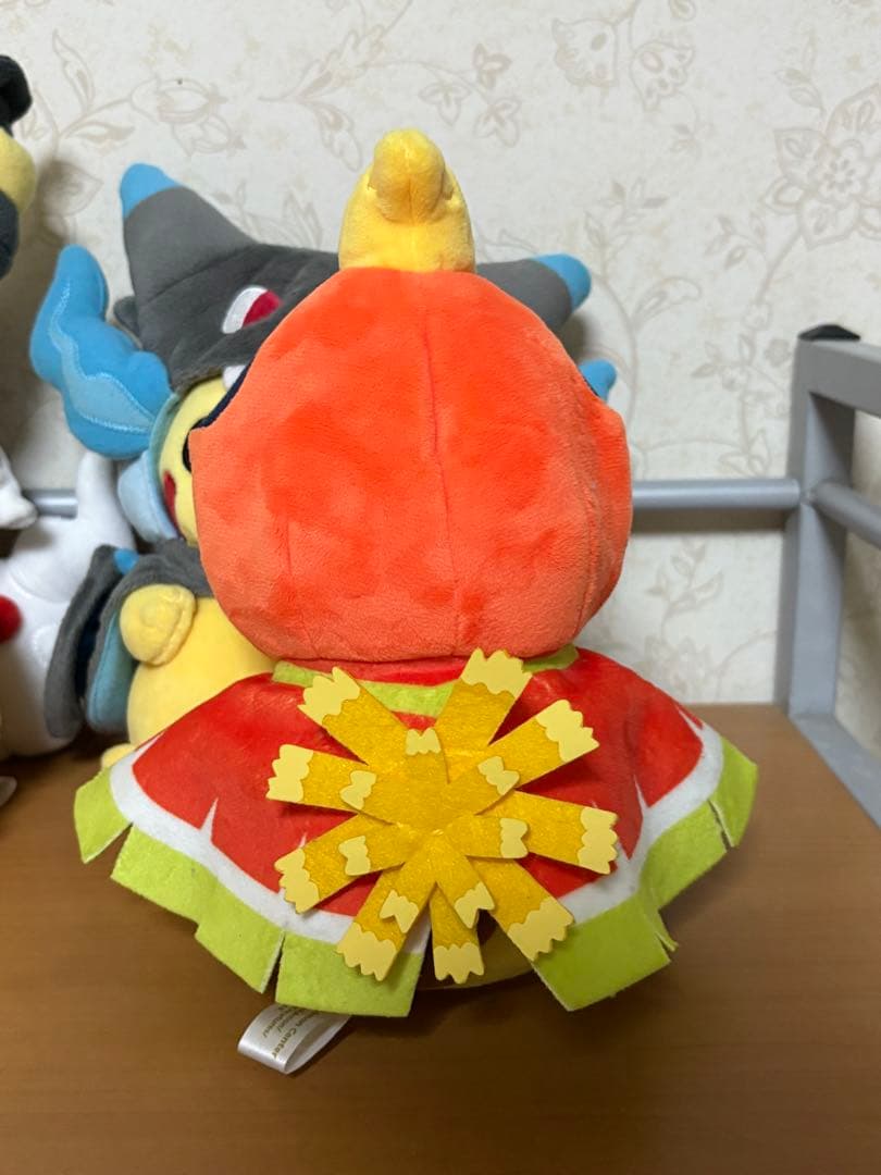 【最終値下げ】　ポンチョを着たピカチュウ　ぬいぐるみ　まとめ売り