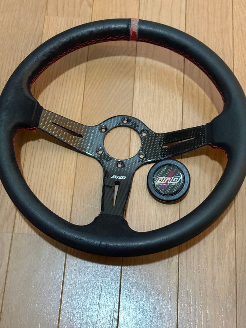 DND カーボンファイバー ステアリングホイール 350mm
