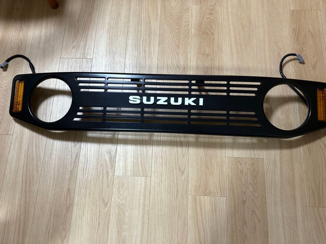 シーエルリンク　フロントグリル　ジムニー用　エンブレム付き