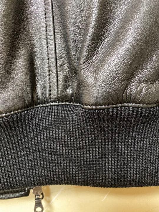 ノンブルアンペール ノーカラーレザージャケット