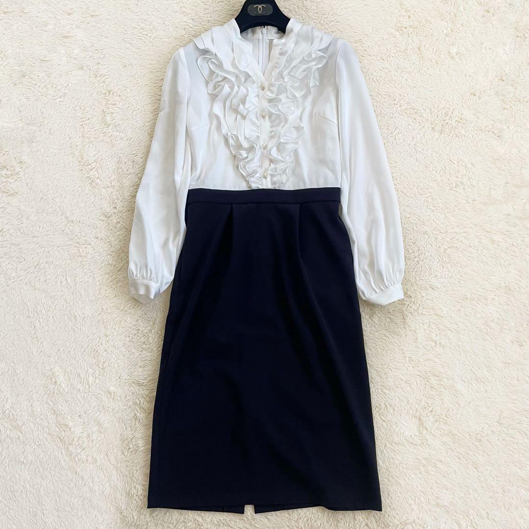 elmone様現行✨ケイミー　通年素材　サテンフリルワンピース　ストレッチサテン