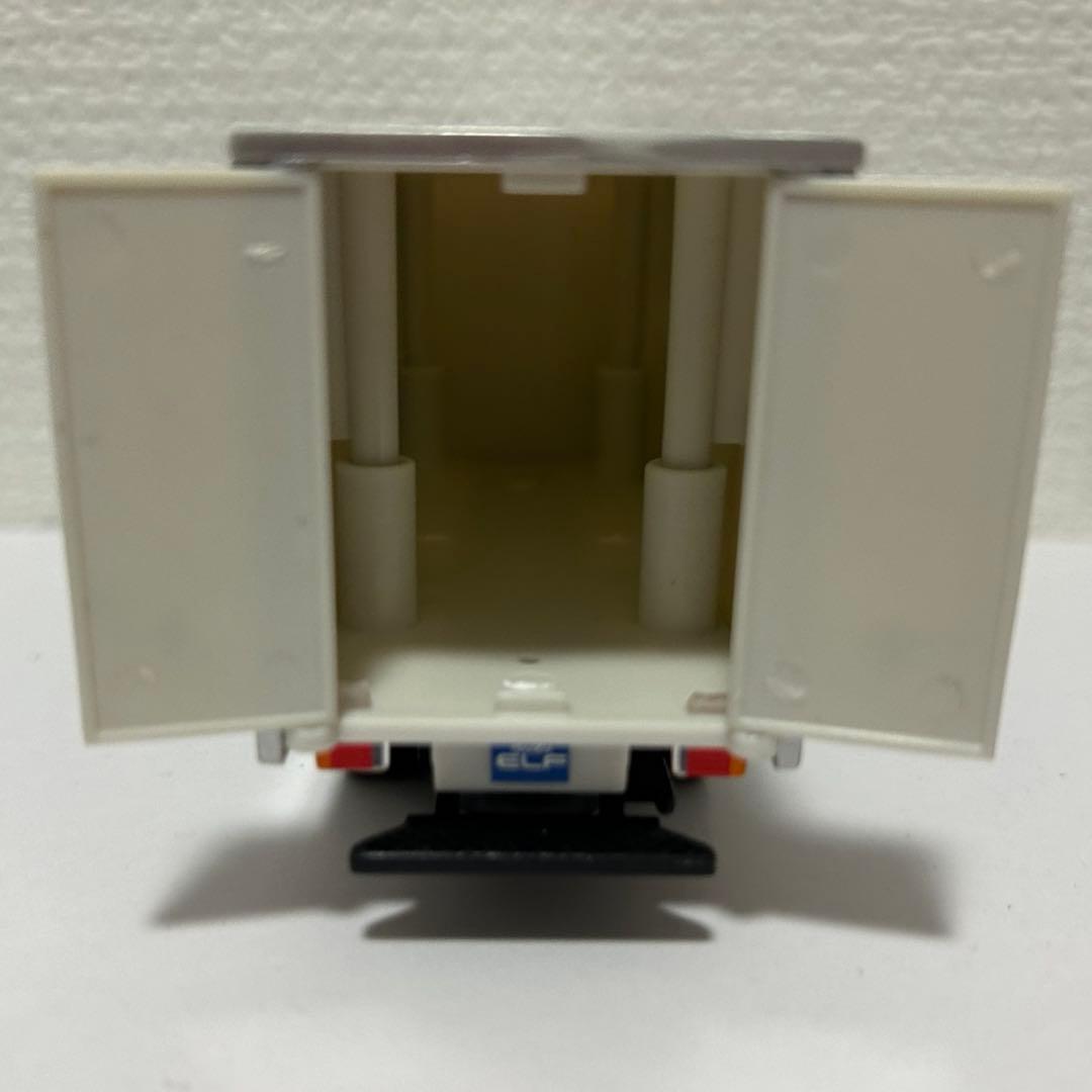 いすゞエルフ1/43スケールモデル2台セット