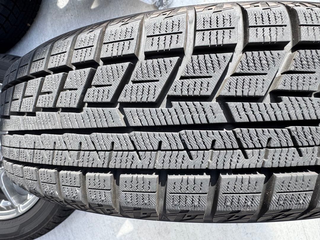 中古スタッドレスアルミ付き155/65R14ヨコハマ　軽自動車用４本セット