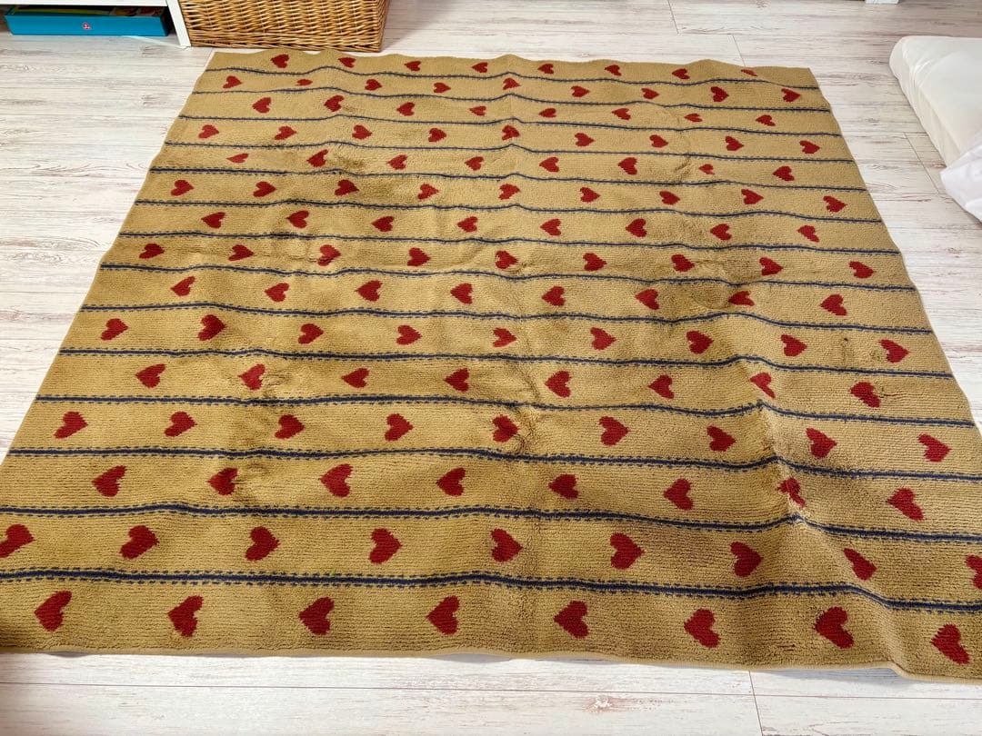 レア　カントリー調　ラグマット　カーペット　ハート