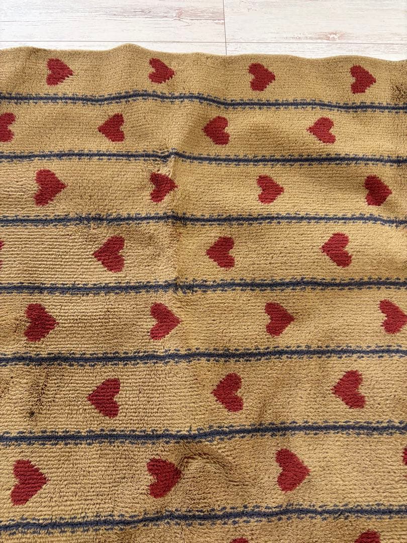 レア　カントリー調　ラグマット　カーペット　ハート