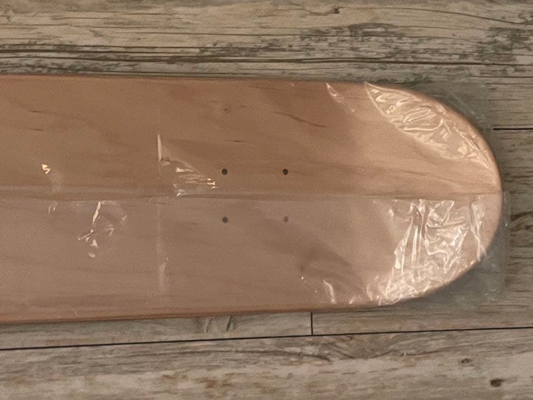 未使用品　スケートボード　ロックマン　MEGA MAN skateboard