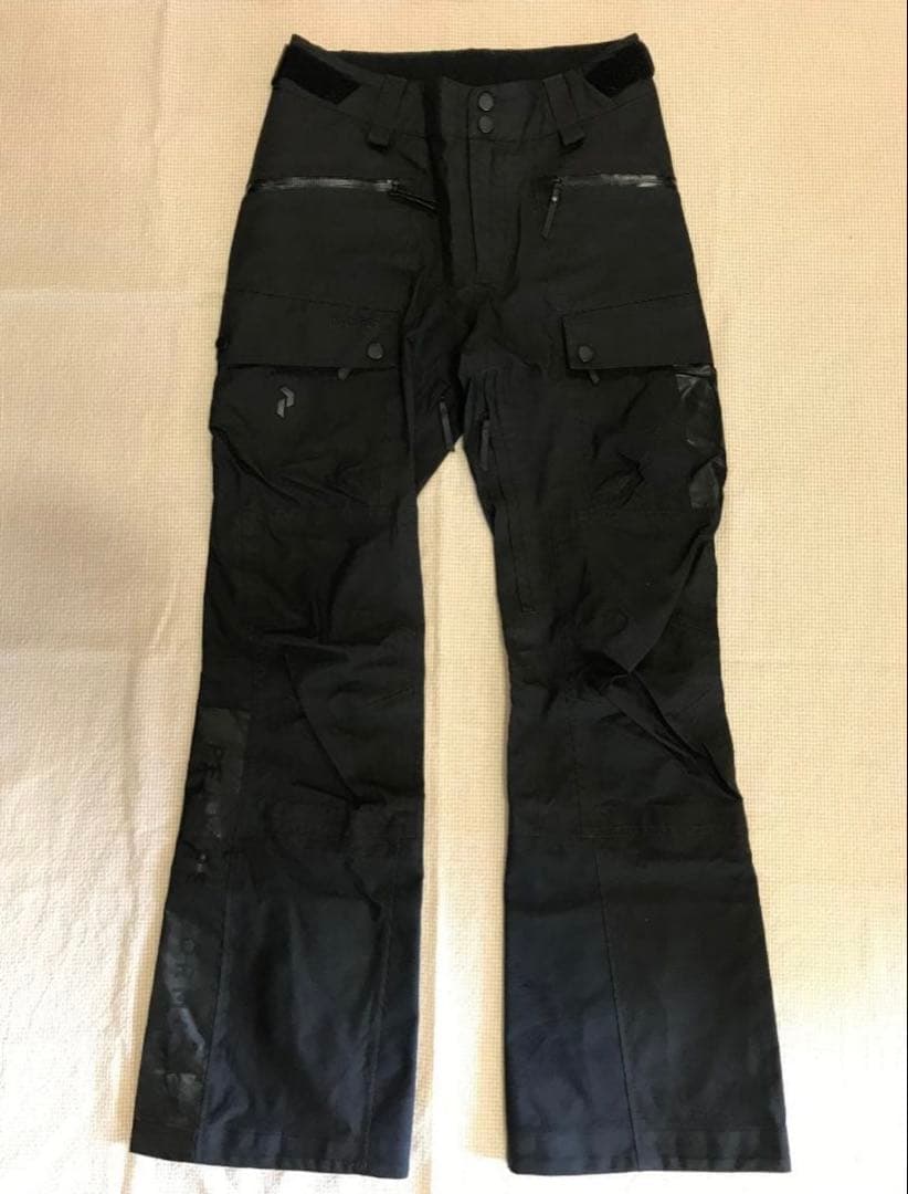 peakpaformans xs オールブラック　スキーウェア　スノボ