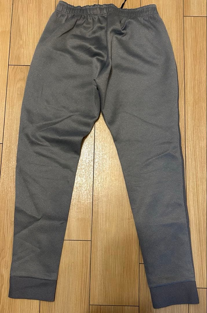 美品　YONEX メンズ　スウェット　セットアップ　グレー　上着/O パンツ/L