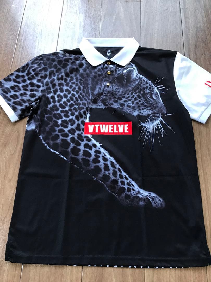 未使用に近い　タグなし　V12 ヴィトゥエルブ 半袖　ポロ　メンズ　サイズL