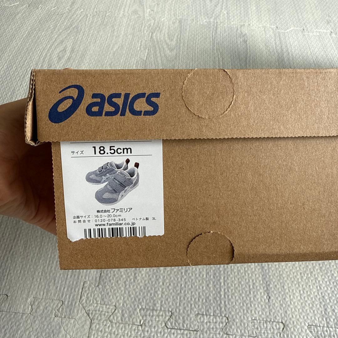 【値下】新品　ファミリアasicsスニーカー　18.5cm