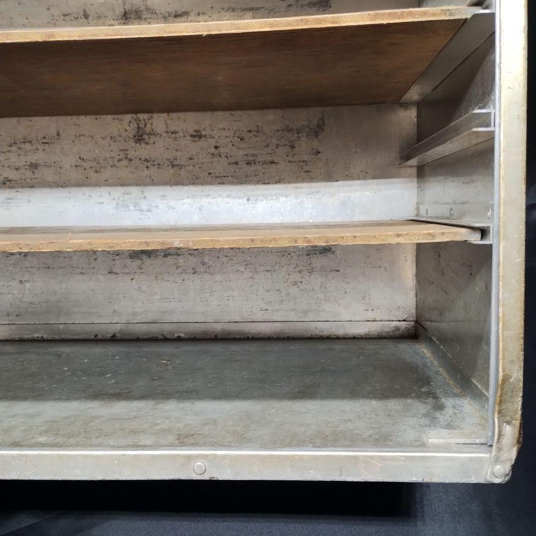 ◼️昭和レトロ◼️アルミ 出前箱 横型 4段