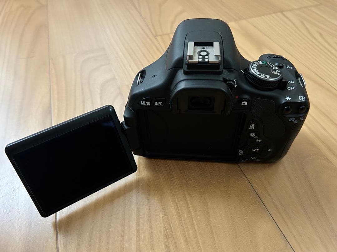 Canon EOS Kiss X5 デジタル一眼レフカメラ