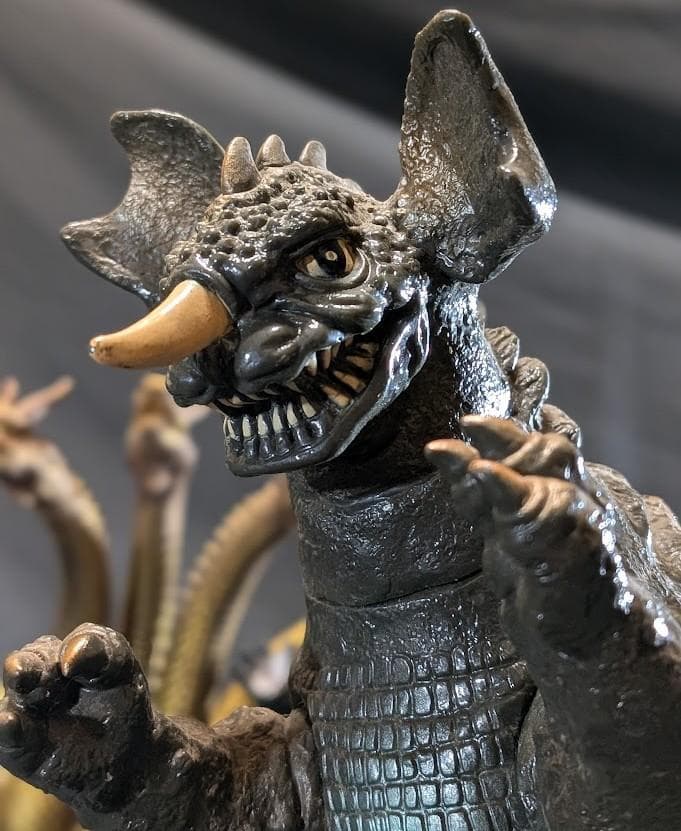 昭和ゴジラ・キングギドラ・ゴロザウルス・バラゴン他（バンダイ）ソフビ７体セット