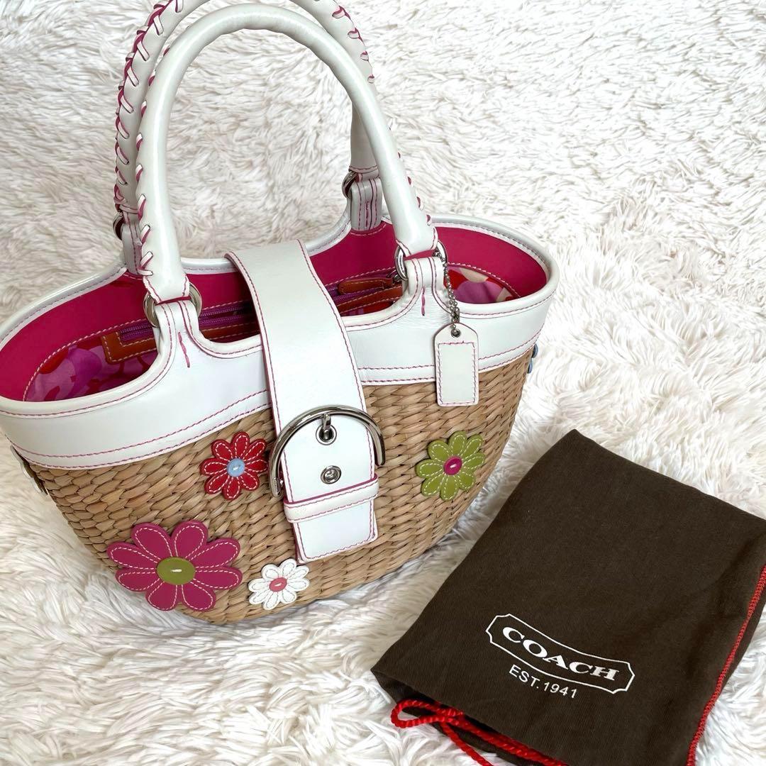 美品✨コーチ　フラワーモチーフ ストローバッグ かごバッグ 花 ソーホー　保存袋