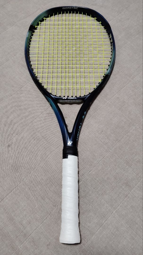 【値下げ】YONEX EZONE100 イーゾーン100 G2 2022