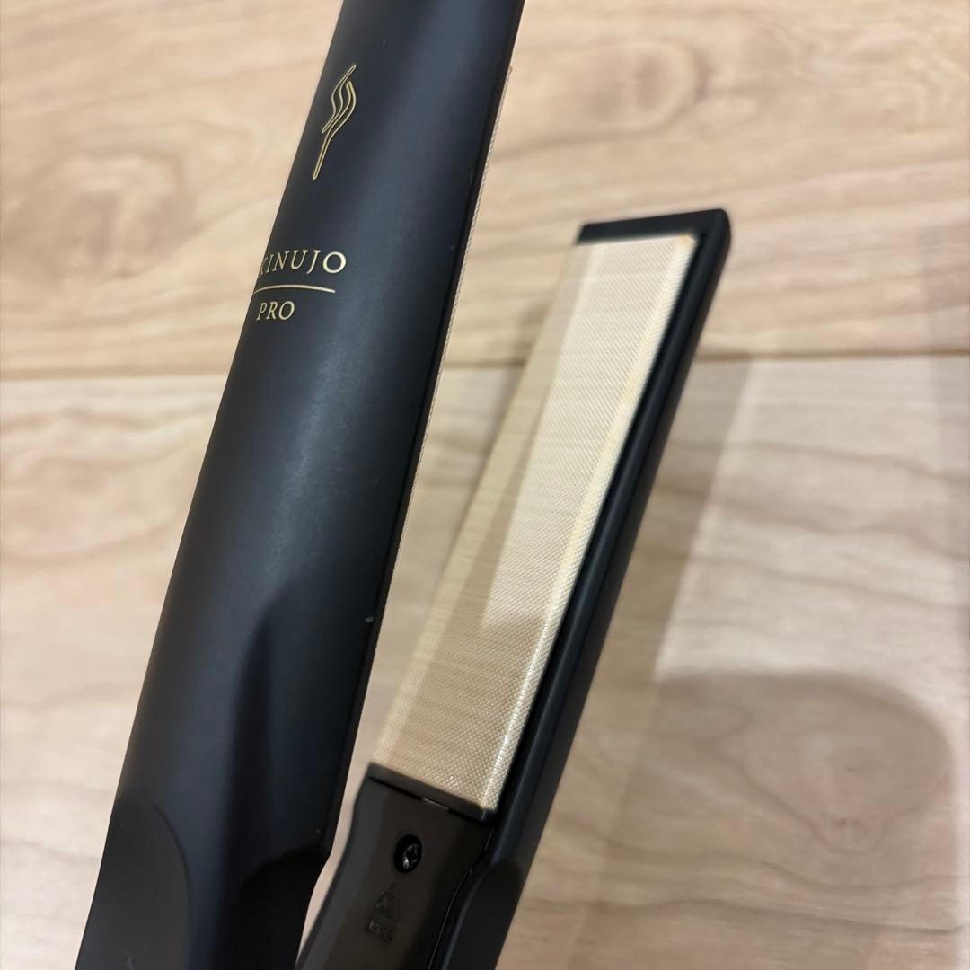 KINUJO Pro(絹女プロ)ストレートヘアアイロン　 KP001(ブラック)