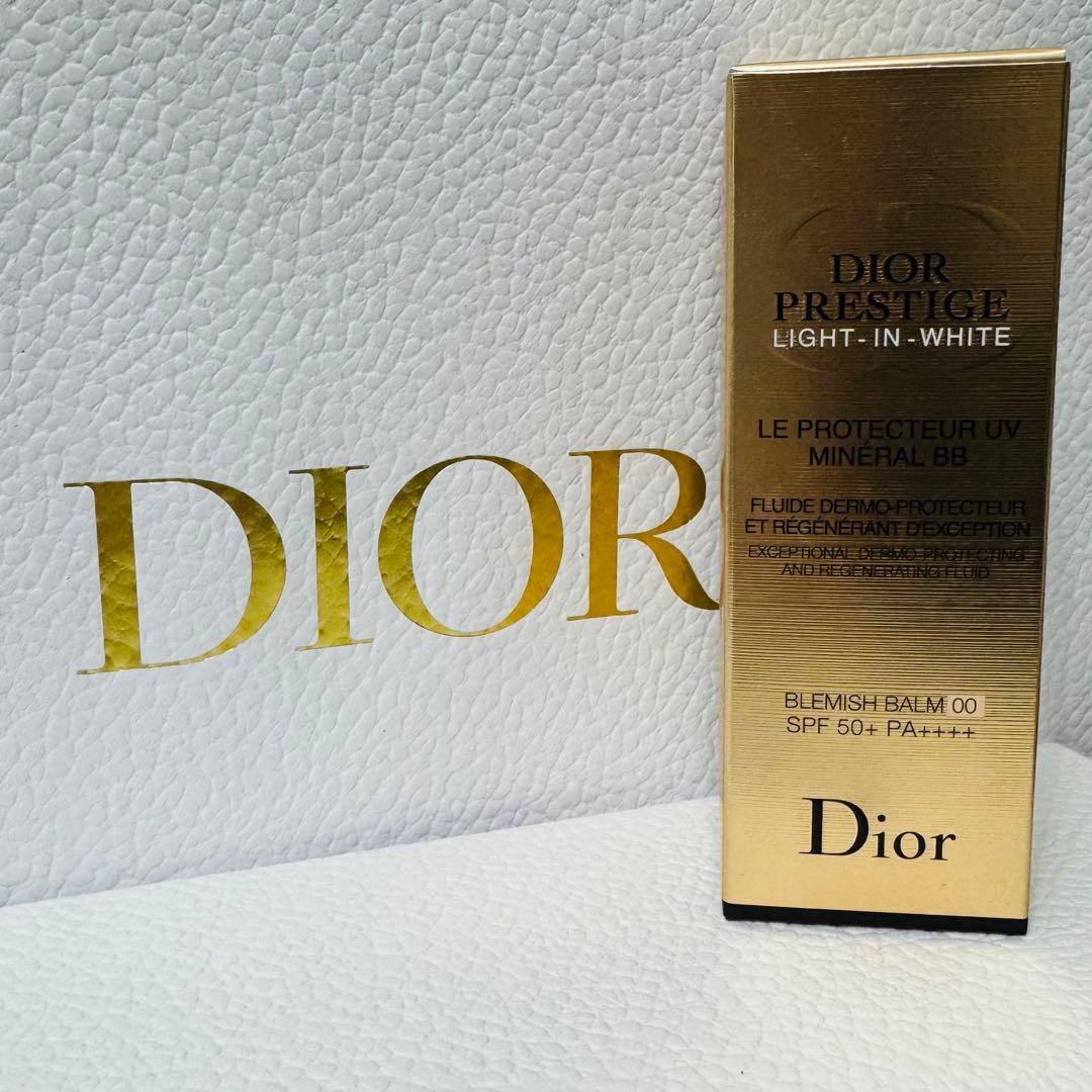 【新品】Dior プレステージ ホワイト ル プロテクター UV ミネラル BB