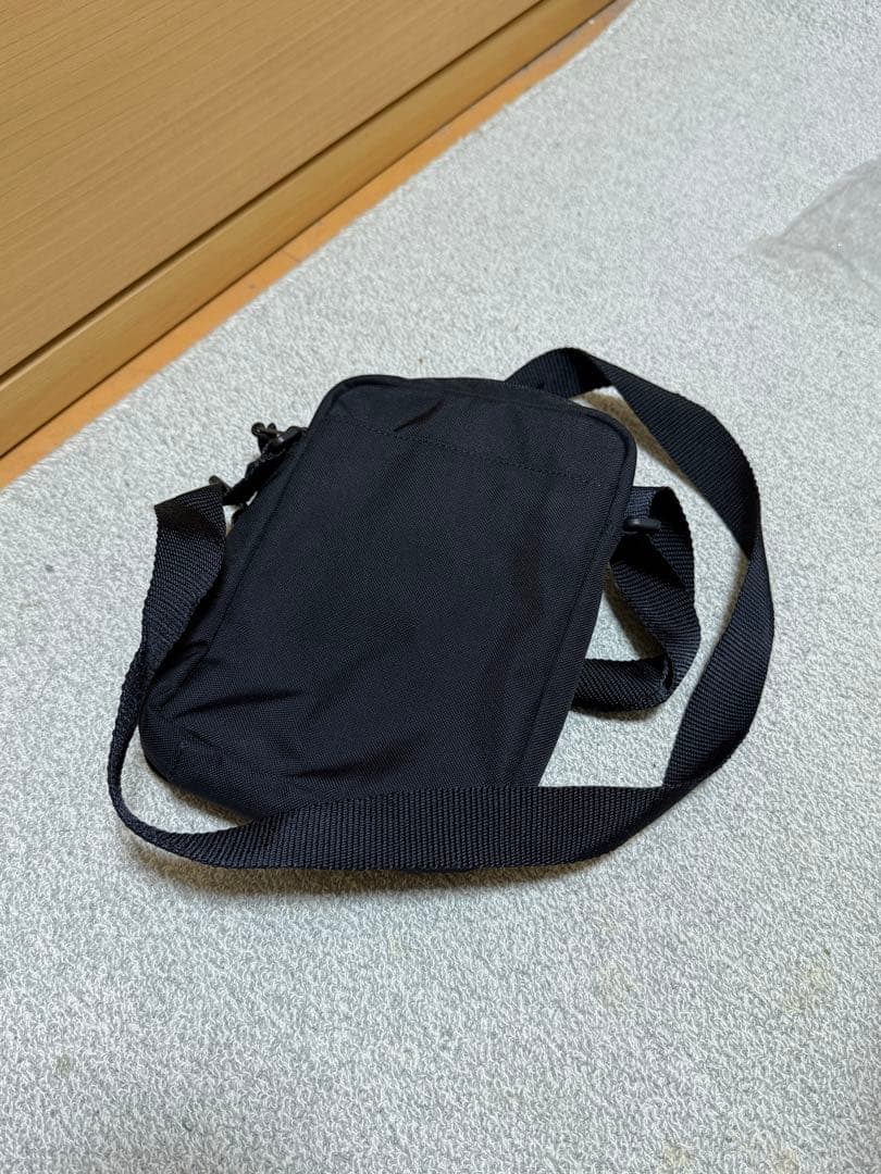 BALENCIAGA ショルダーバッグ 黒