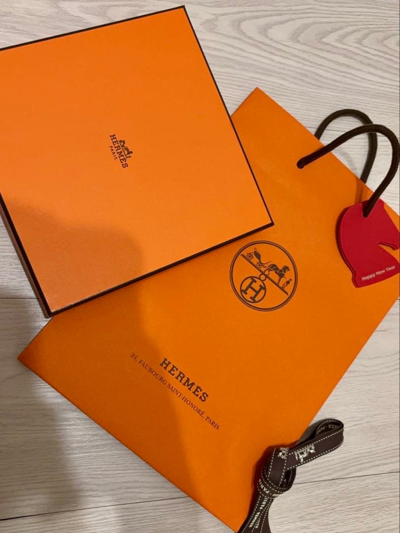 HERMESエルメス カレ•タオル[アニモー•ナッテ]ピンクイエロー新品箱紙袋付