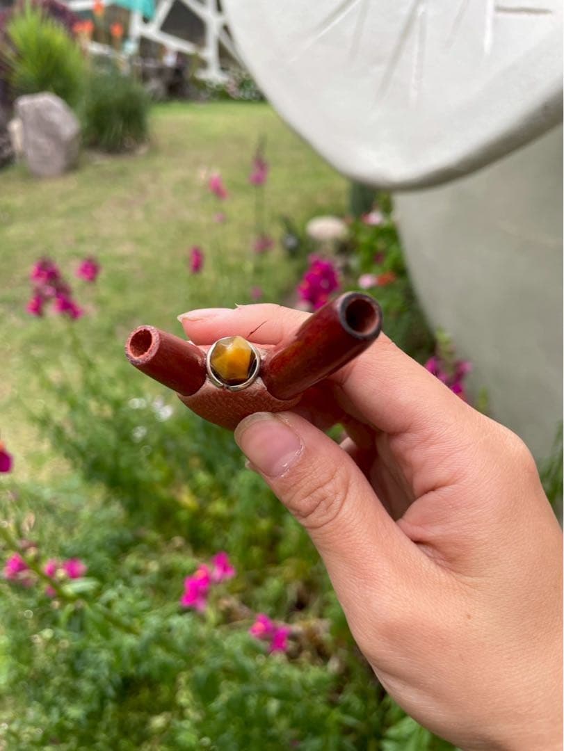 パロサングレ × タイガーアイ ― 精霊と戦士の守護を宿すクリペ