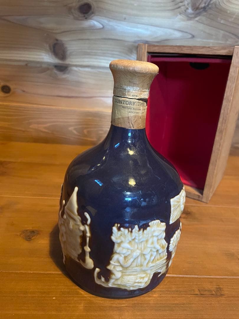 サントリー　ザ・ウィスキー　有田焼