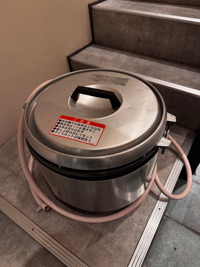 リンナイ 業務用ガス炊飯器 RR-30S2（3升炊き／都市ガス用）