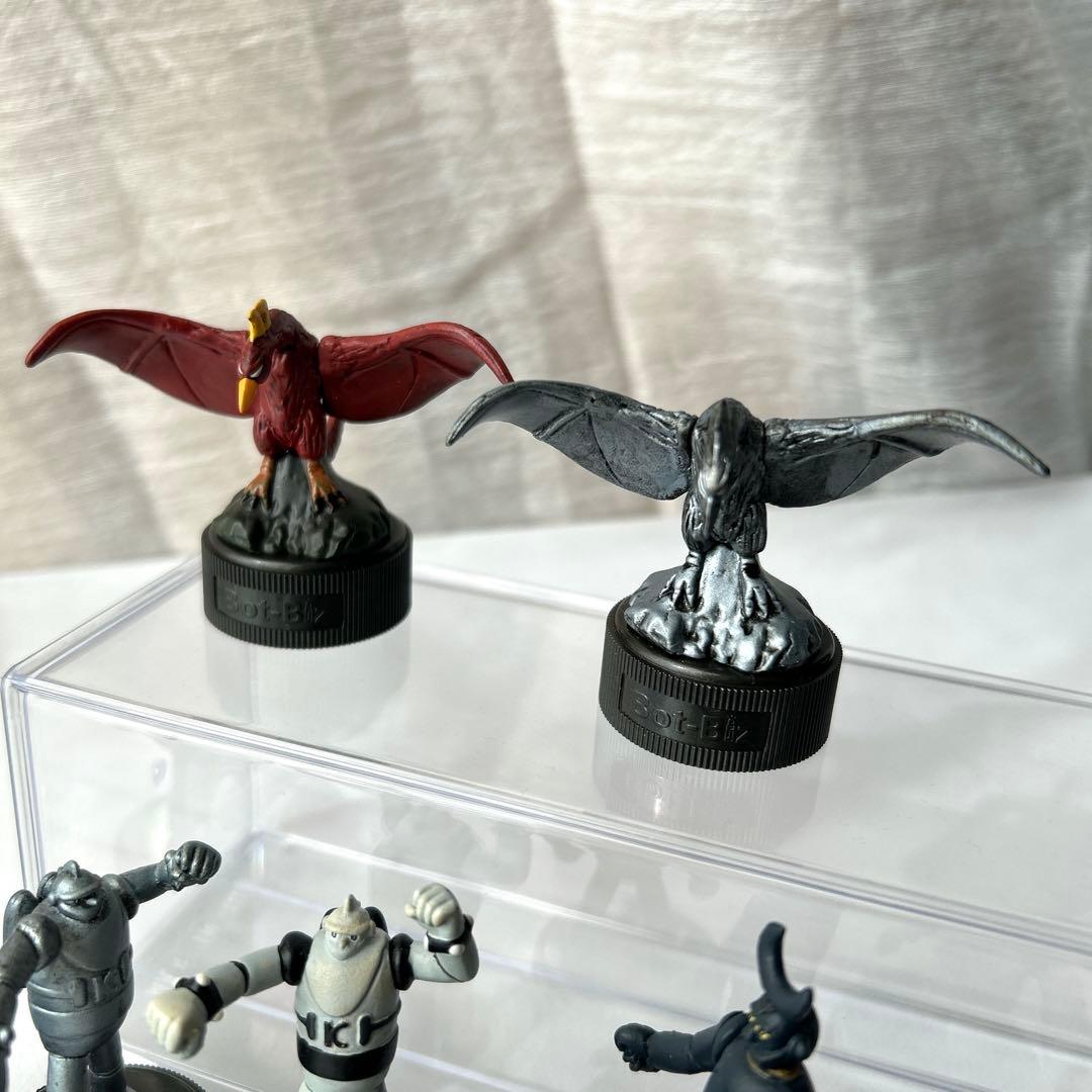 横山光輝ワールド　アニメキャラクター　ボトルキャップ