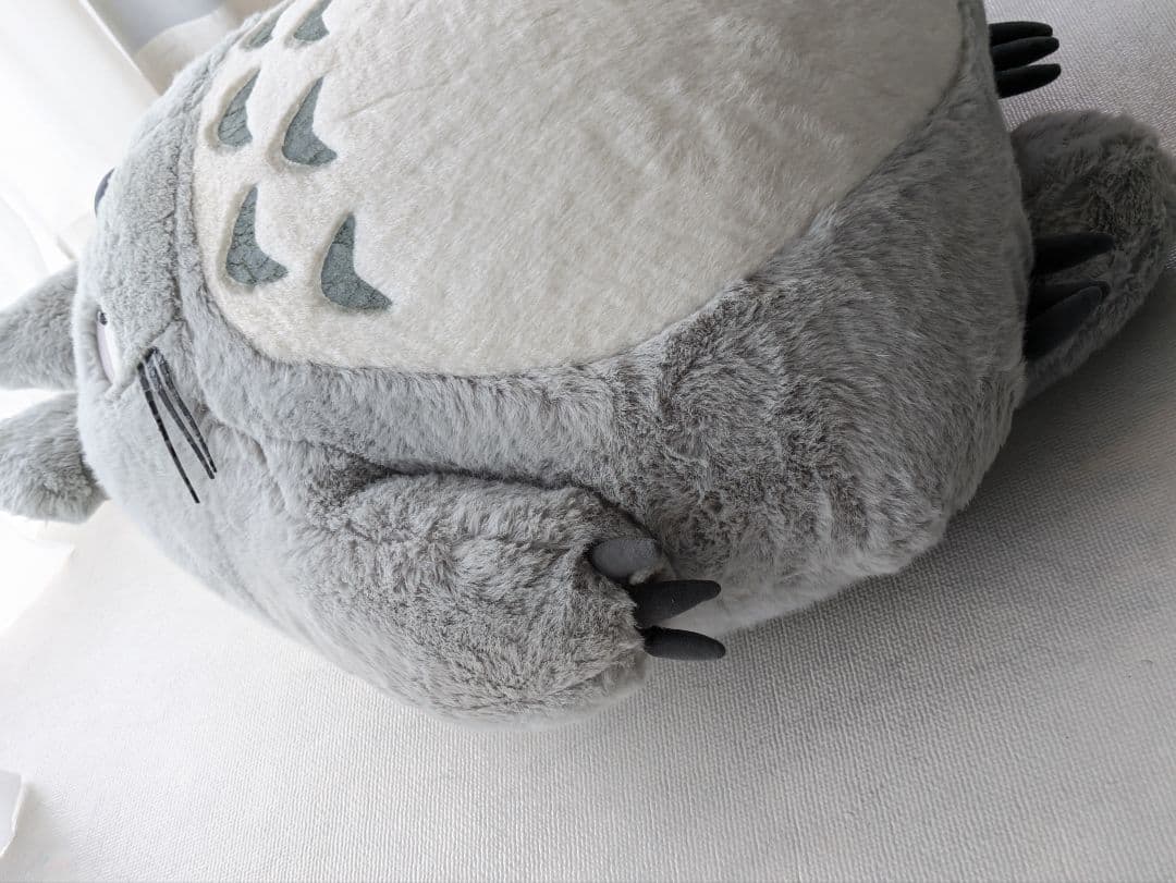 となりのトトロ 大トトロ お昼寝クッション グレー 特大ぬいぐるみ 特大