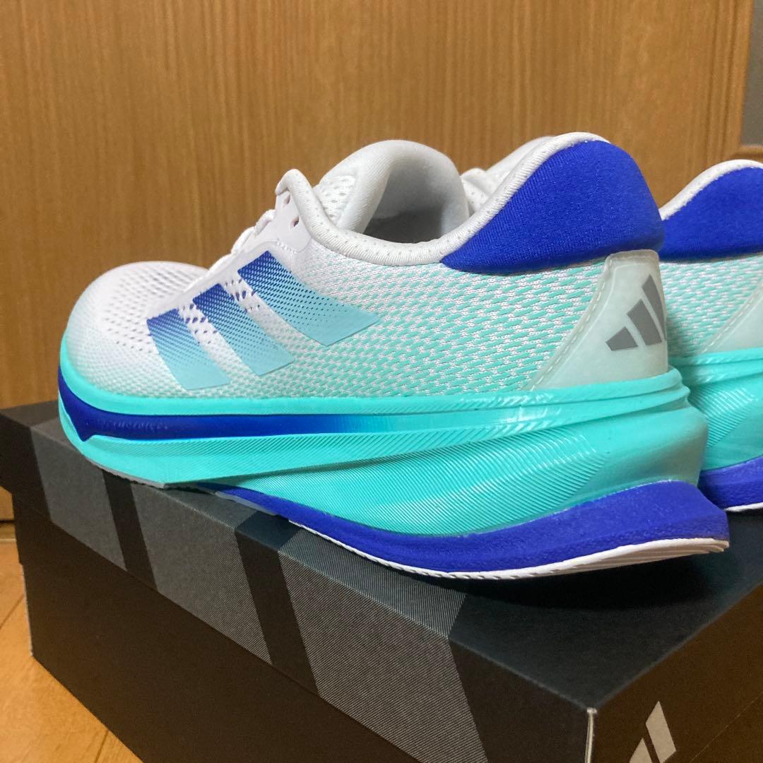 アディダス ランニングシューズ　スーパーノヴァ ライズM 25.5cm