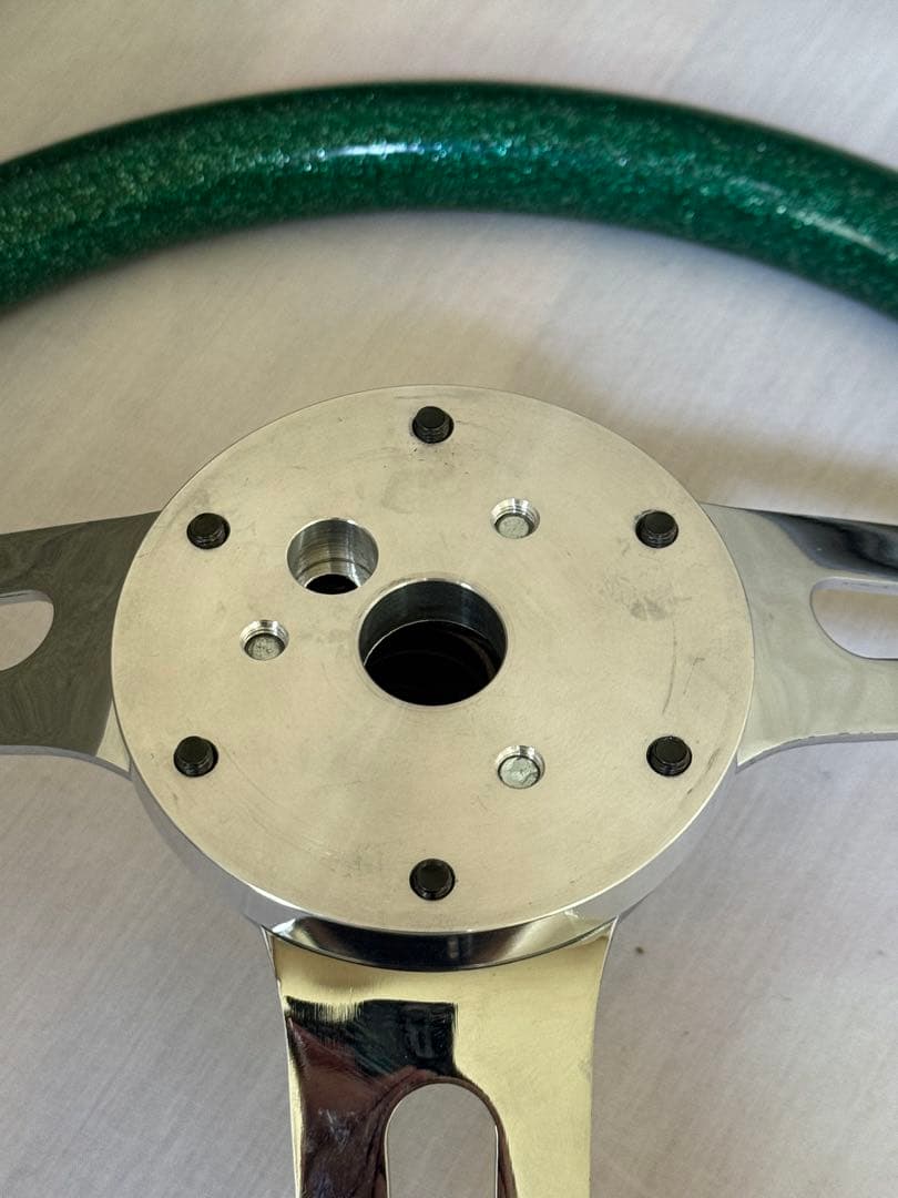 ムーンアイズ　33φステアリング　国産車取付け可