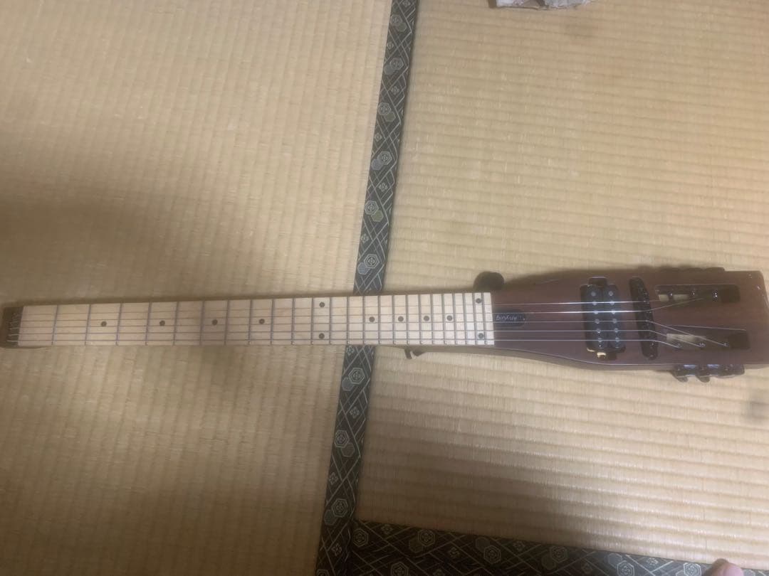 anygig トラベルギター