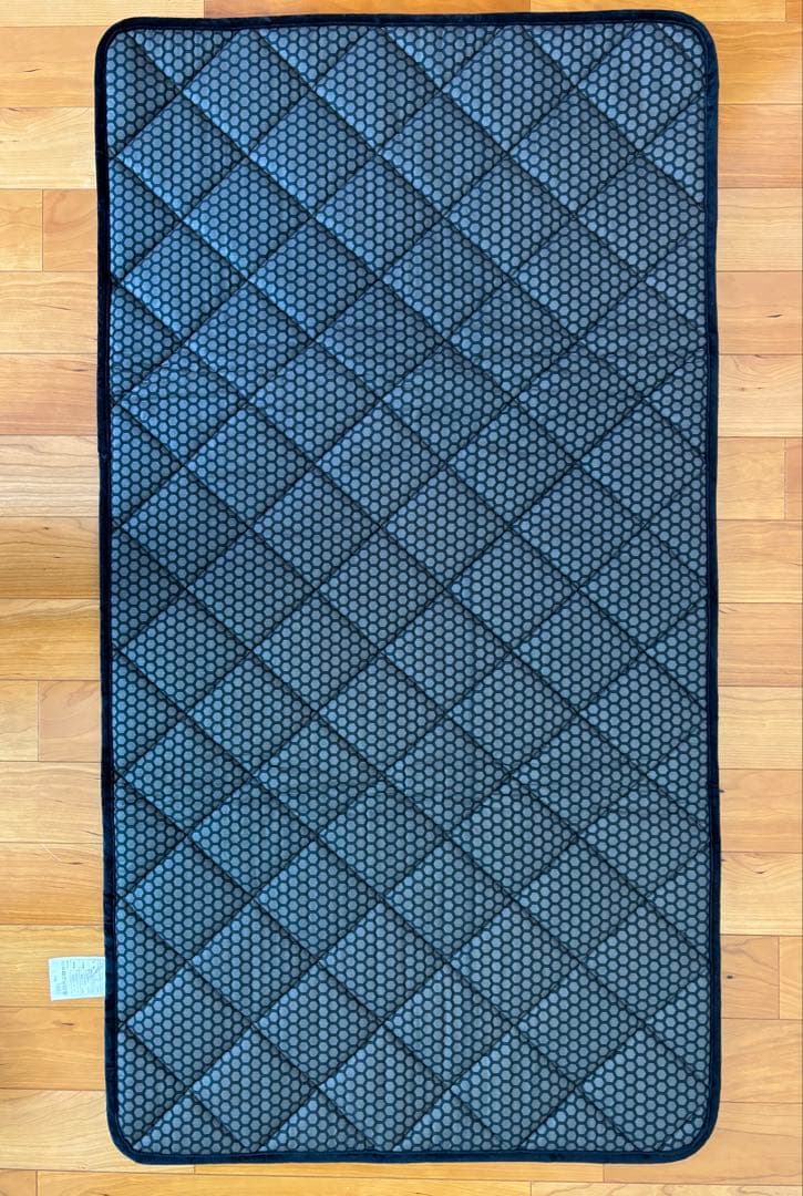 カーリスマット　テラソフト 75cm x 140cm