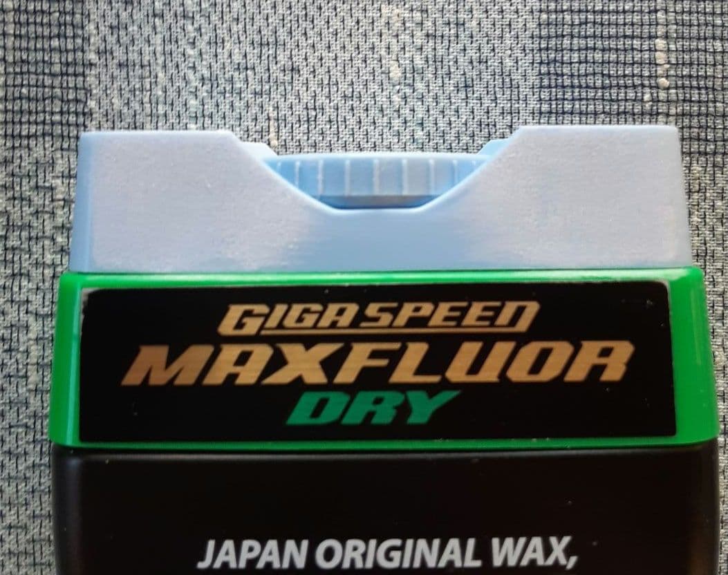 GALLIUM GIGA SPEEDスキー・スノーボード 幻のトップワックス2個