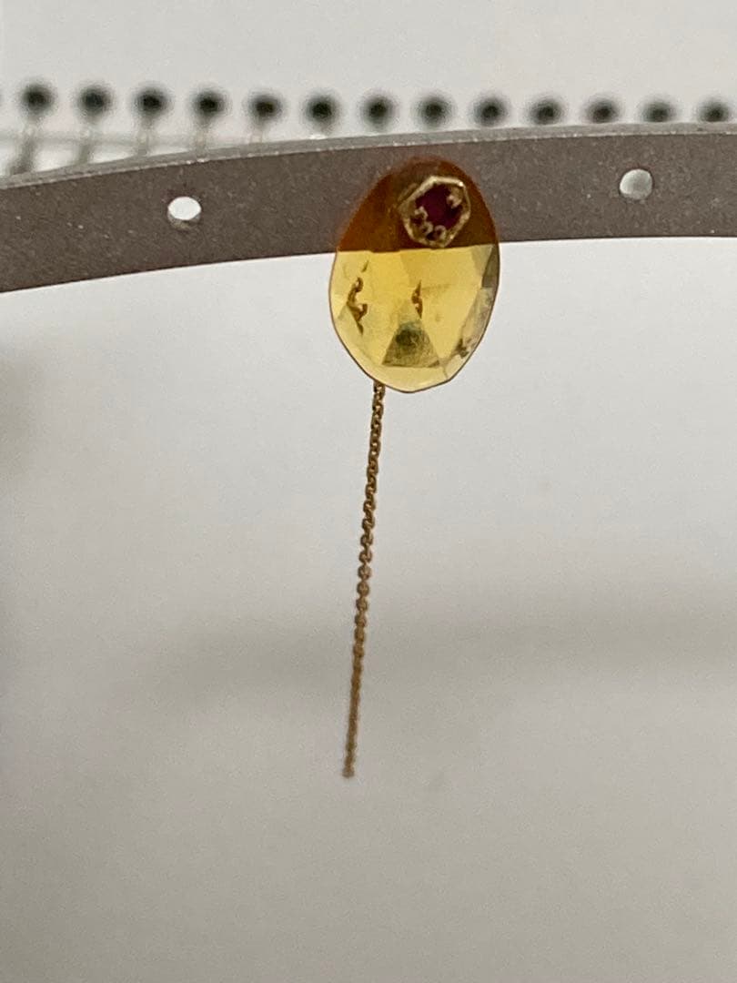 美品　monaka モナカジュエリー　フラットピアス　片耳　k18