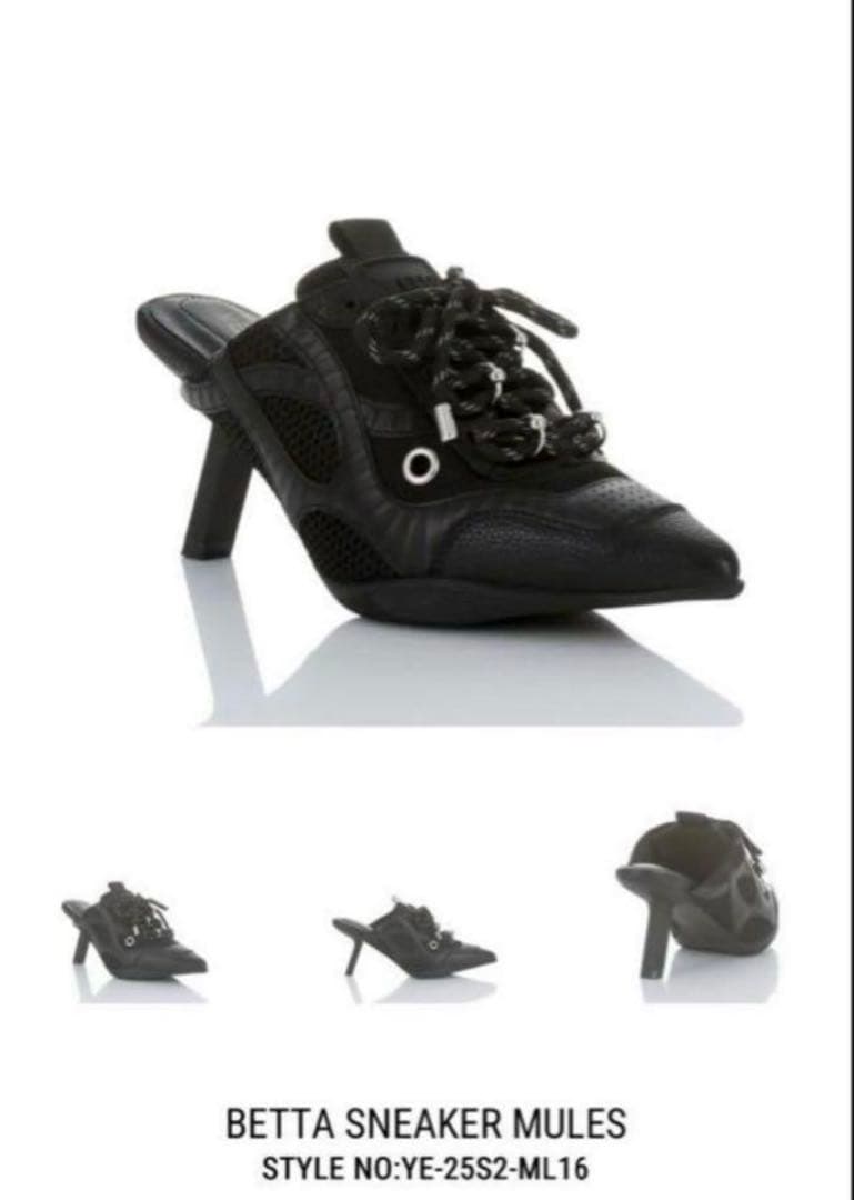 YELLO ブラック　スニーカーミュール　Msize
