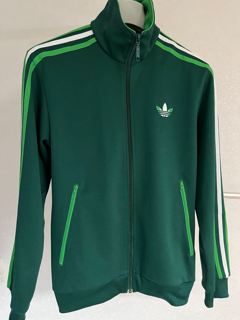 adidas original トラックジャケット