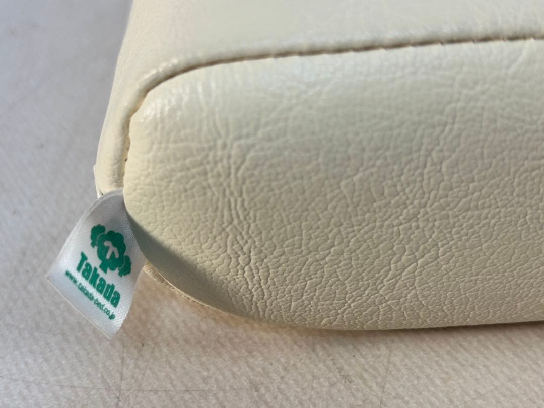 高田ベッド製作所製のケアーバスト用枕＆フェイス用枕