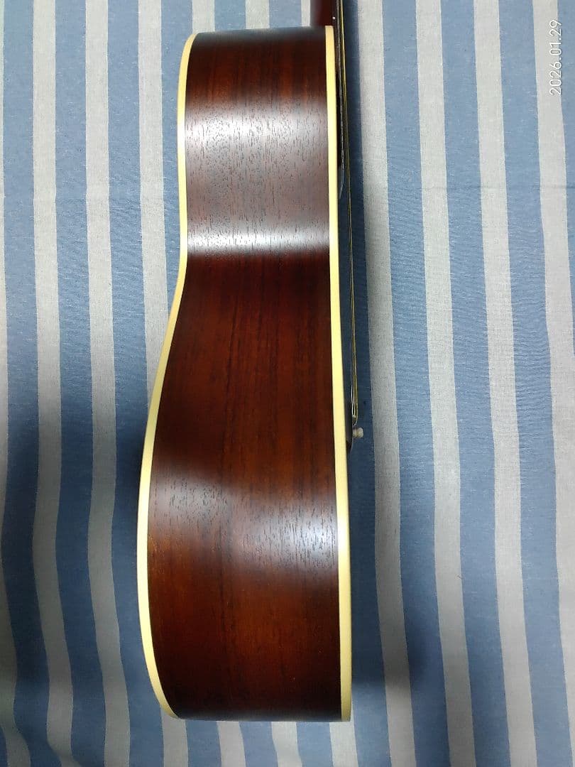 K.YAIRIのエンジェルシリーズのハンドメイドアコギ65-RFRB希少美品です