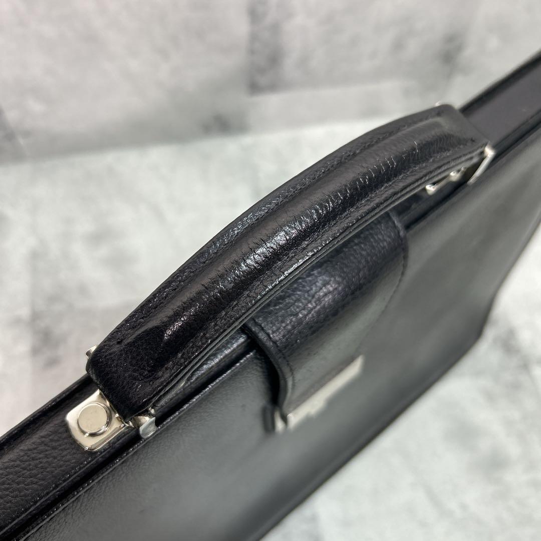 LANVIN ダレスバッグ 本革 2way レザー ブラック 黒 自立 鍵付き