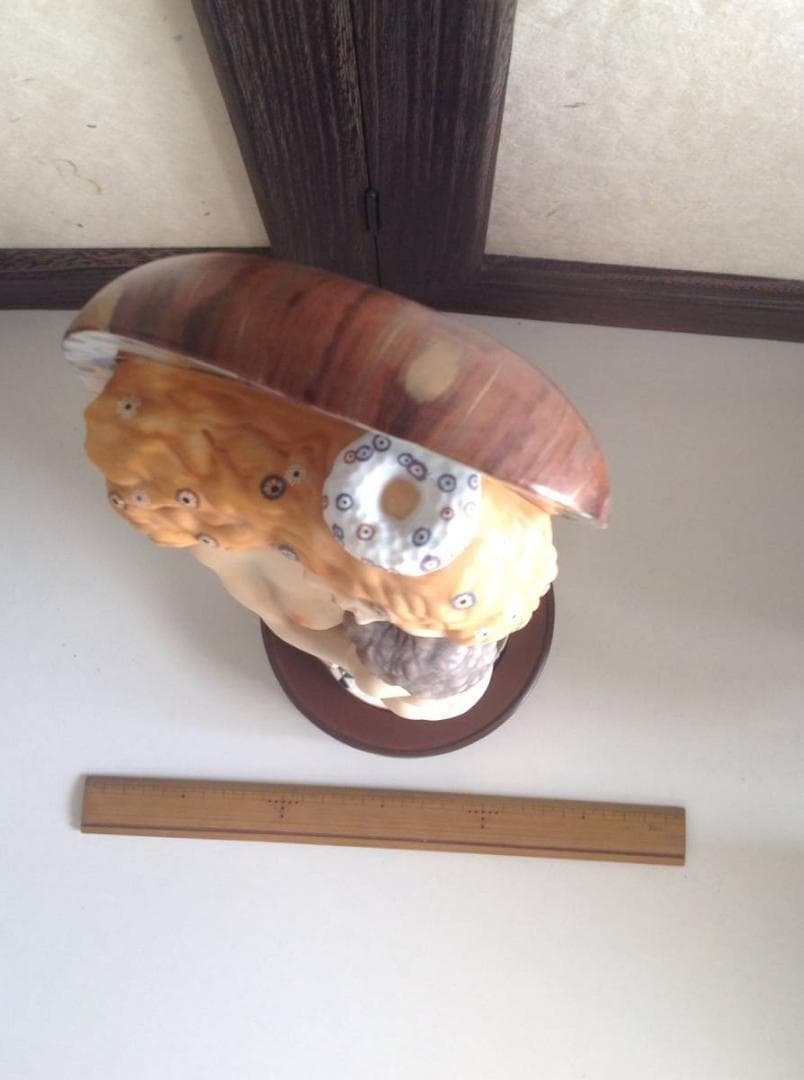 置物：Goebelグスタフ・クリムト『Die drei Lebensalter』