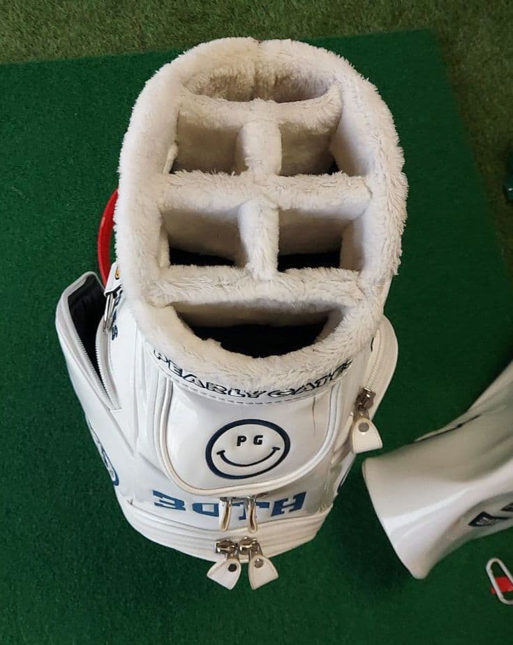 パーリーゲイツゴルフバッグ