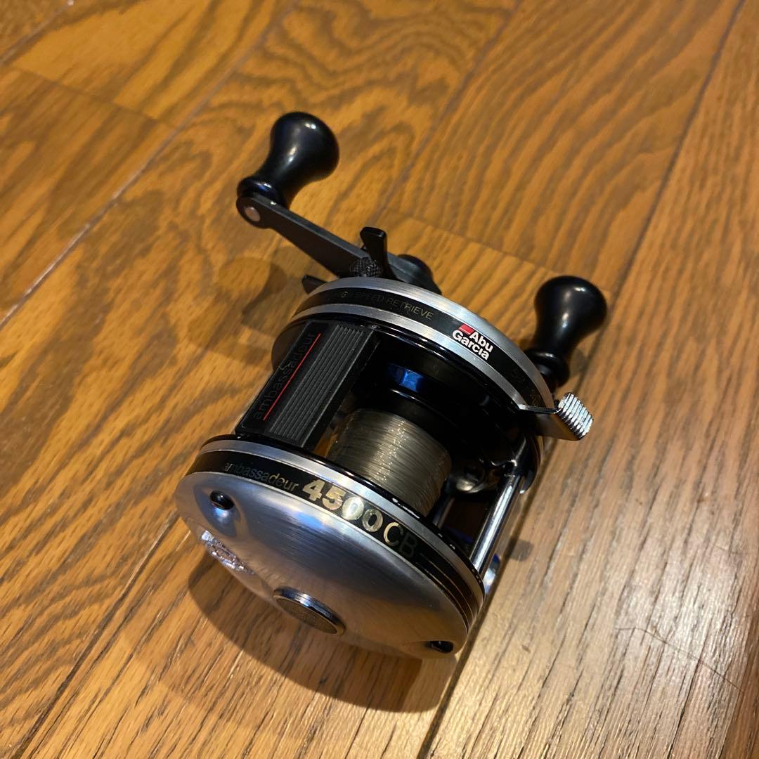 アブガルシア 4500CBベイトリール