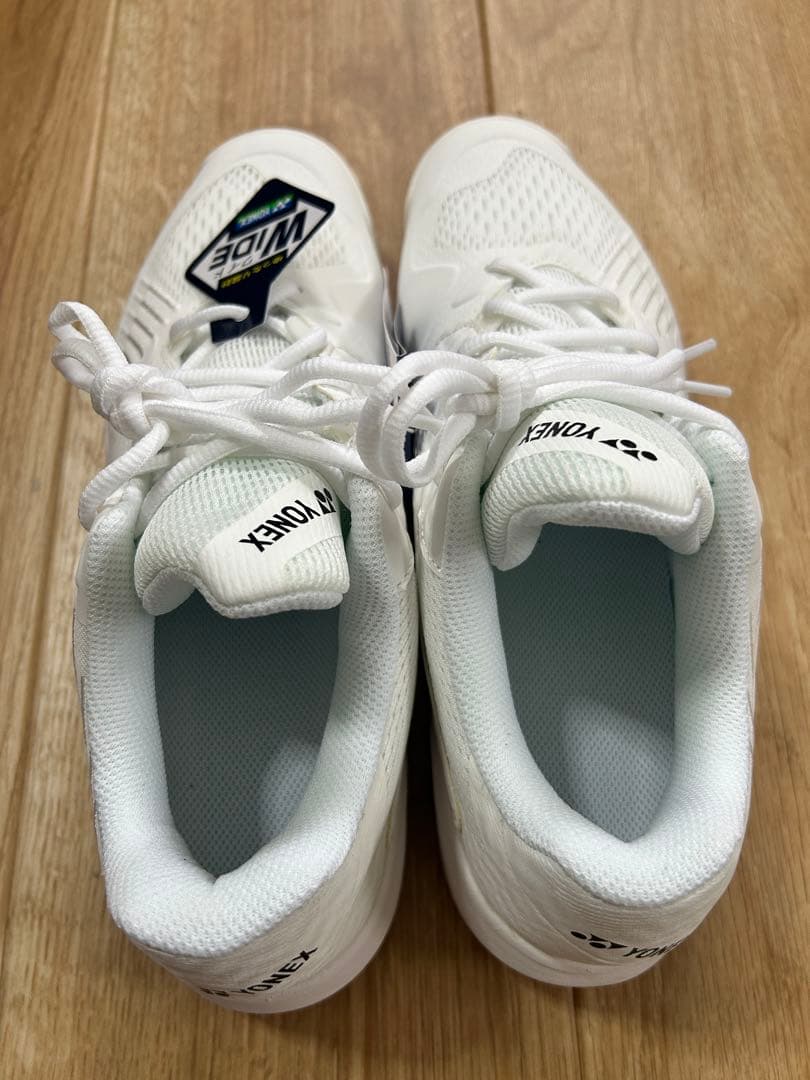 YONEX SONICAGE ワイド ホワイト テニスシューズ