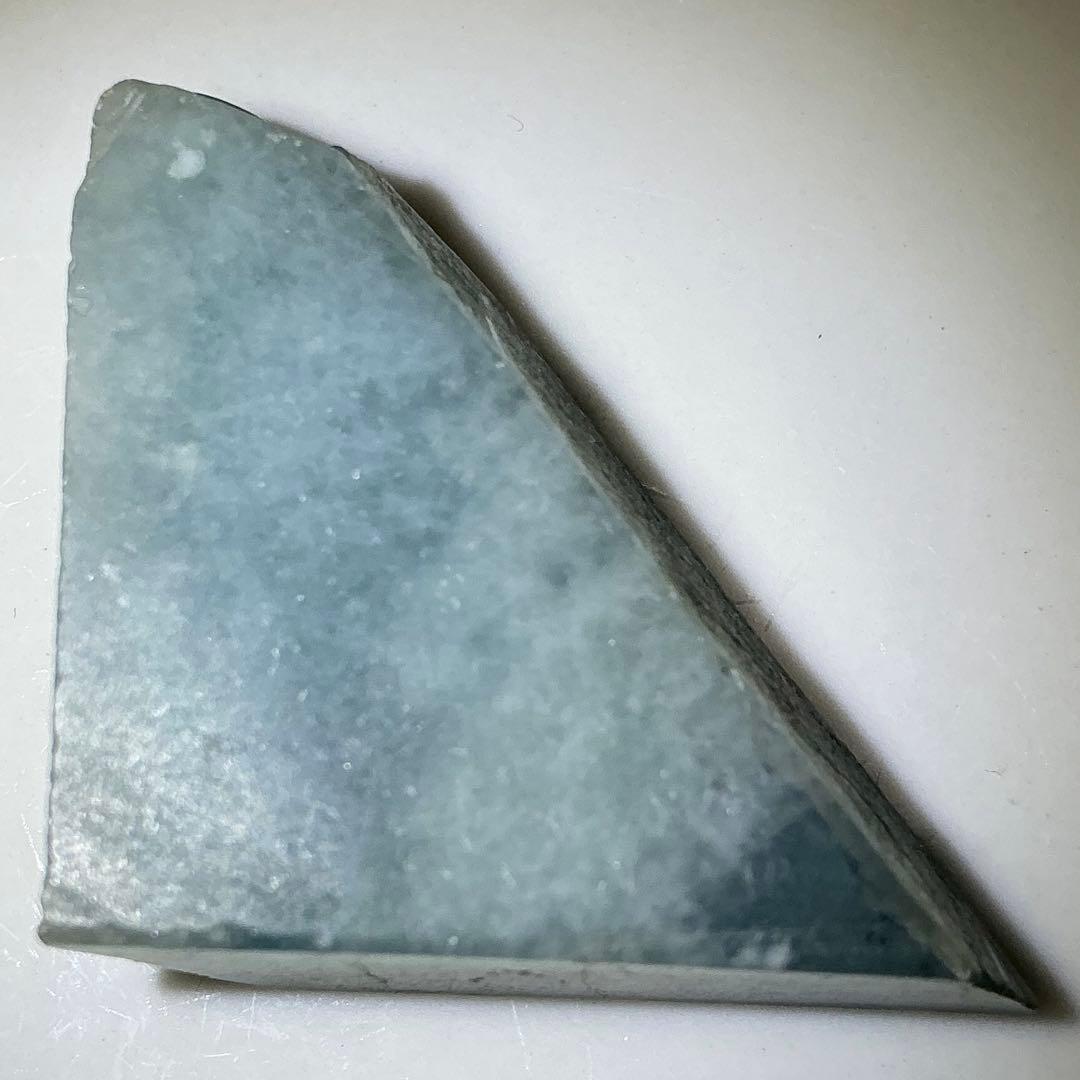 コン沢翡翠　原石　13.2g（142）※マニア向け