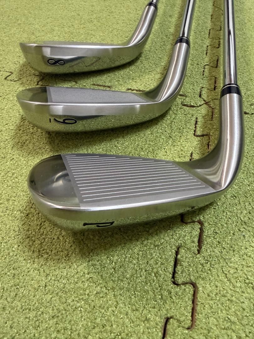 ゼクシオ12アイアンセット スチールRシャフト