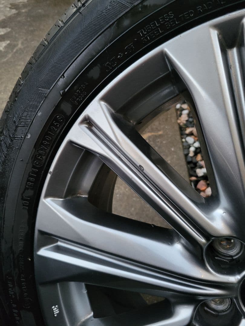 CX-8　エクスクルーシブモード　純正タイヤホイール　タイヤほぼ新品　引取