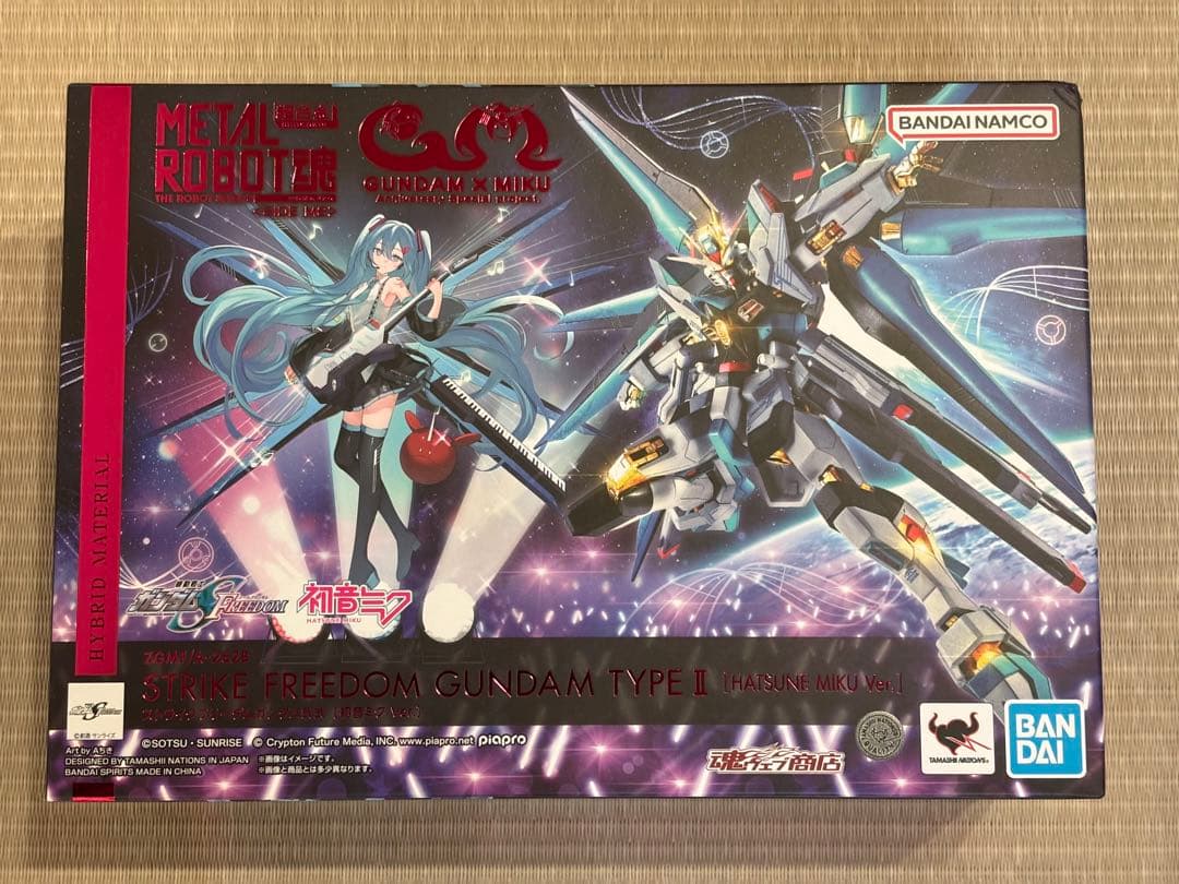 L ROBOT魂 ストライクフリーダムガンダム弐式 初音ミク