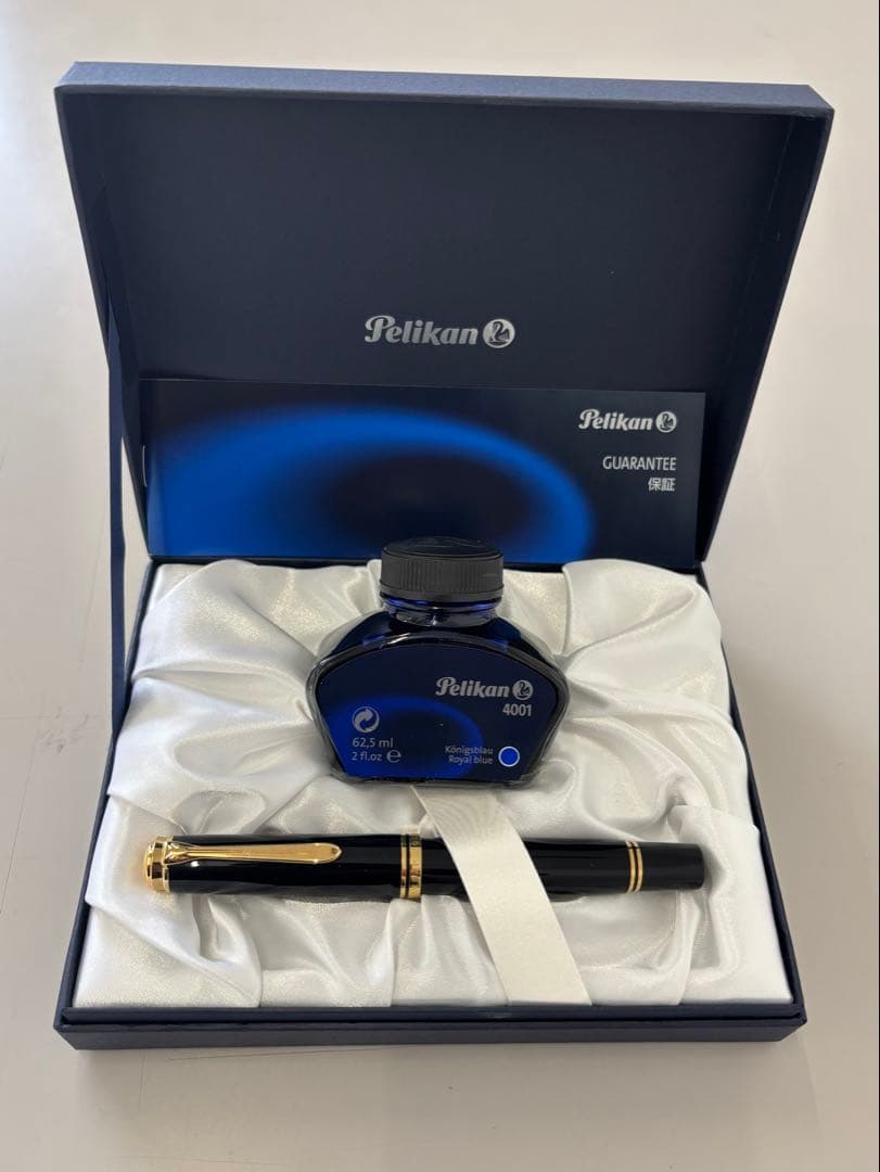 ペリカンスーベレーンM1000黒軸（F字）