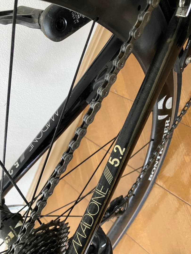トレック マドン5.2 ロードバイク