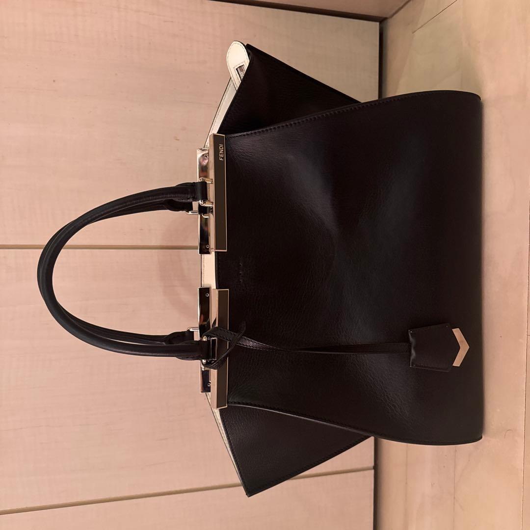 FENDI黒のレザートートバッグ